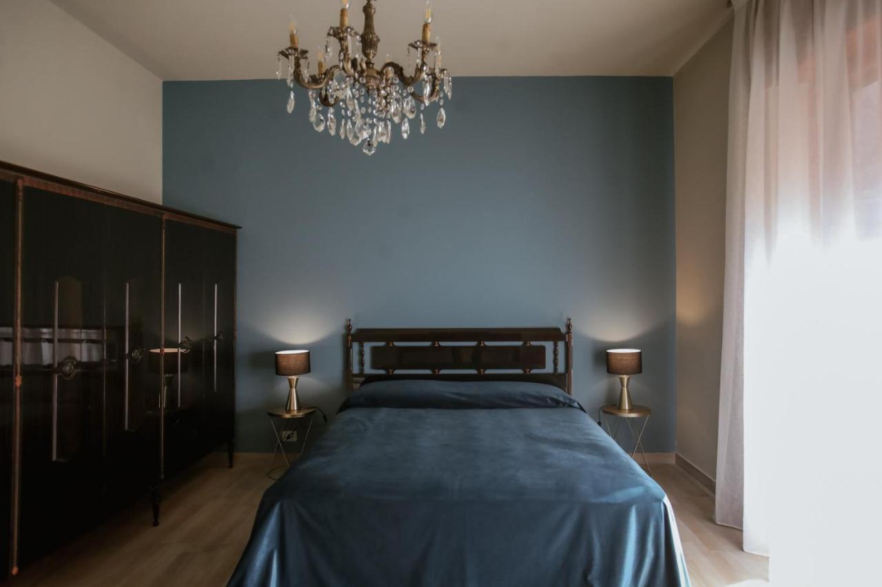 Ca'Du Lin - Jacuzzi Bed & Breakfast Cisterna dʼAsti Dış mekan fotoğraf