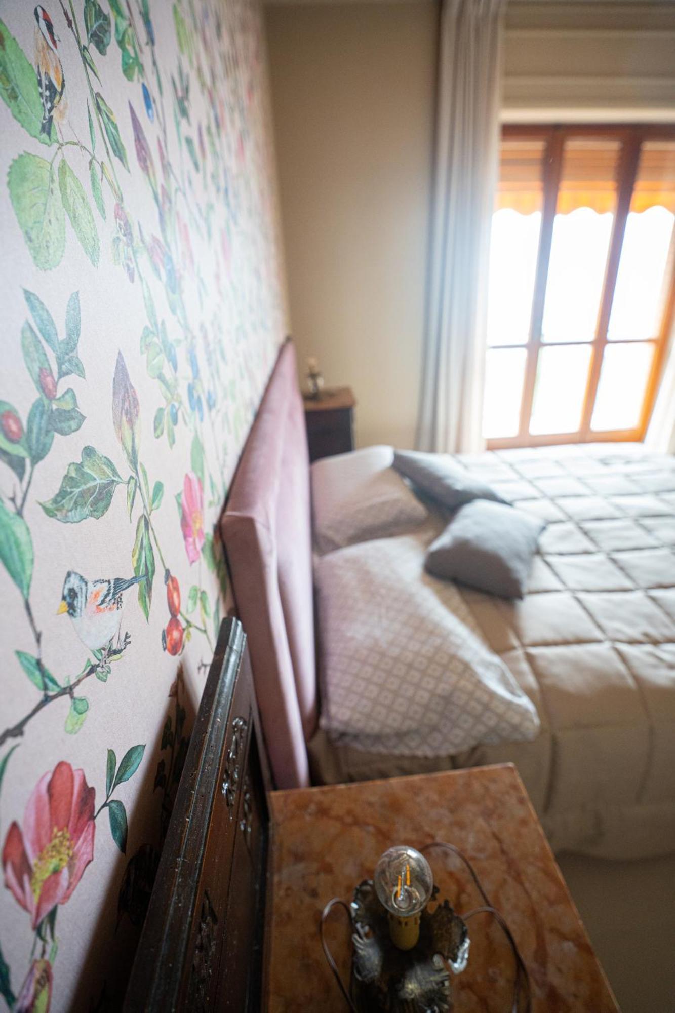 Ca'Du Lin - Jacuzzi Bed & Breakfast Cisterna dʼAsti Dış mekan fotoğraf